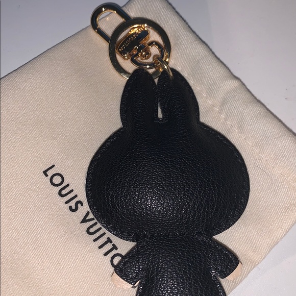 Upcycled Labubu leather purse/bag charm keychain - Picture 4 of 6